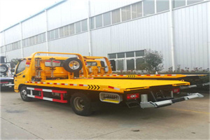 碾子山附近拖车救援搭电